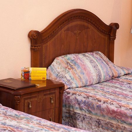 Astoria Hotel Dnipro Room photo