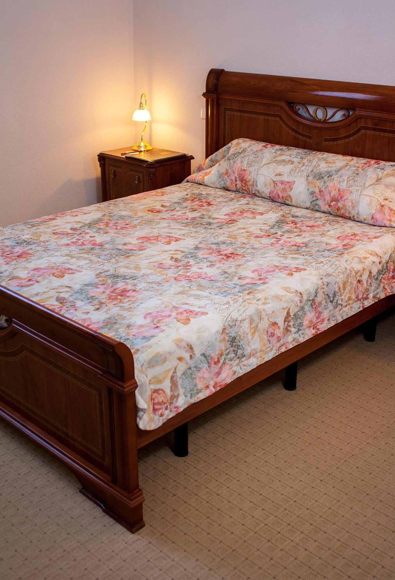 Astoria Hotel Dnipro Room photo
